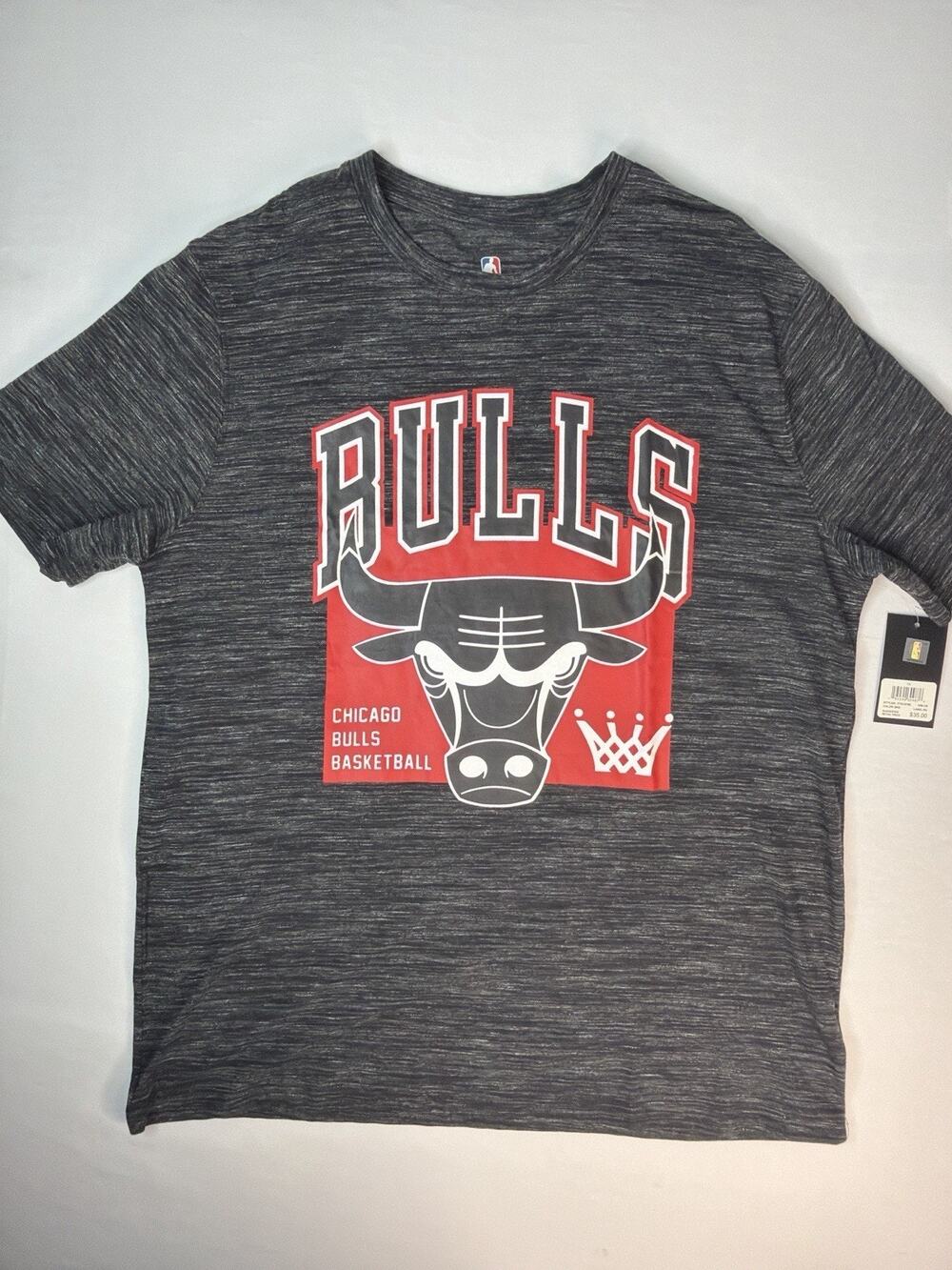 NWT - NBA Chicago Bulls T-Shirt Men’s Size 1x XLarge